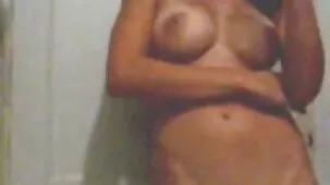 Dos bellezas después de una mamada profunda no rechazan el infieles xxx gangbang anal