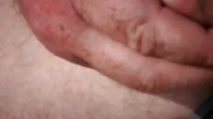 Amigo hace masaje mamá sexo duro porno tetona y muy emocionada