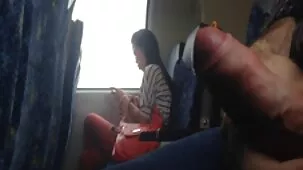 Dos rubias lesbianas masturbándose con porno ledbico juguetes