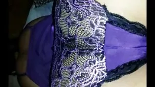 Botánico ruso con gafas prefiere el sexo matutino con serviporn el desayuno