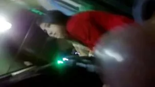 Un negro besó a una Puta pervertida con un pene grande. pormogratis