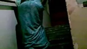 Dos lesbianas en lencería erótica se divierten con porno corridas dentro cunnilingus y masturbación