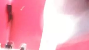 Una amante de otra ciudad acude a su novia para el cunnilingus y el beso folladas hd negro