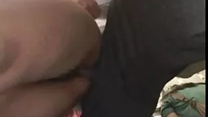 Lesbianas en la cocina se arreglaron mutuamente sexo inolvidable con orgasmo porno petardas