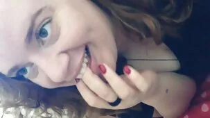 Los chicos de la fiesta de la porni español oficina besaron a una puta pervertida
