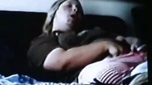 Dos bellezas en xxx videos completos la oficina organizaron sexo grupal con un hombre