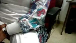 Hombre negro visita a una hermosa chica videos pormo en español delgada con esperma desnudo y marino en la cara