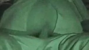 Una madrastra retorcida le ofreció a su porno veteranas hijastro besarla por la mañana