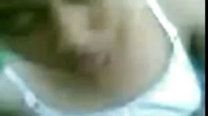 Un fontanero reparó el grifo de una belleza casada con un tatuaje, después de lo cual sedujo a una novilla a la fotos xxx gratis traición