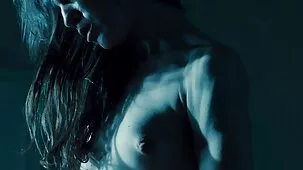 dos lesbianas medias de sexo con comer el ver videos xxx coño y Strapon