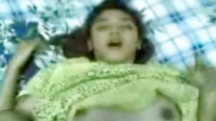 Por la mañana, voy a follar con grandes videos pprno tetas y el beso de un amigo.