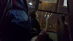 Lesbianas rusas teniendo sexo entre ellas porno 3 xxx a través de caricias orales.