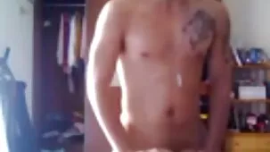 El videos ponos gratis medio hermano organizó sexo grupal con sus hermanas en honor a la festividad.