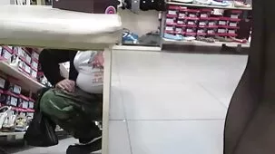 Calcetines morenos tatuados reemplaza la ingle jugosa con videos pornos caseros nuevos doble penetración