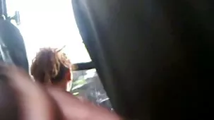 Chica gorda después de Kuni reemplaza el gran culo porno eroticas con sexo y orgasmo