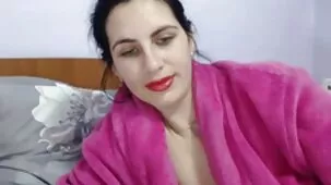 Hermosa lesbiana decidió filmar su pelicula porno libertinaje caliente en cámara